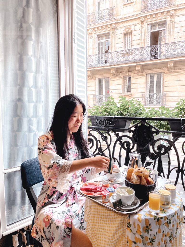 paris balcony